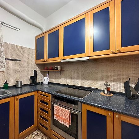 Modern & Minimal Athens Apartment Extérieur photo