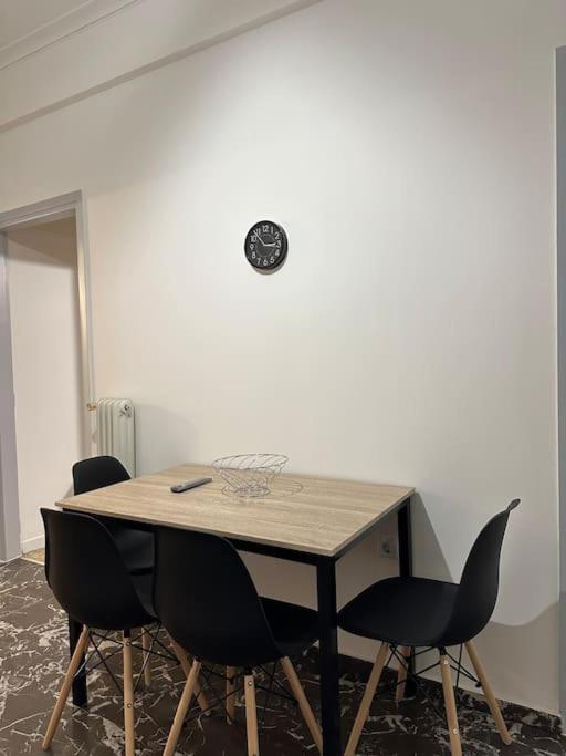 Modern & Minimal Athens Apartment Extérieur photo